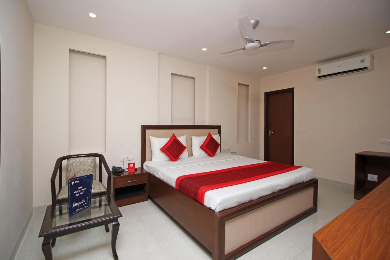 Oyo Hotel Blu Pebbles Near Delhi Airport New Delhi Eksteriør bilde