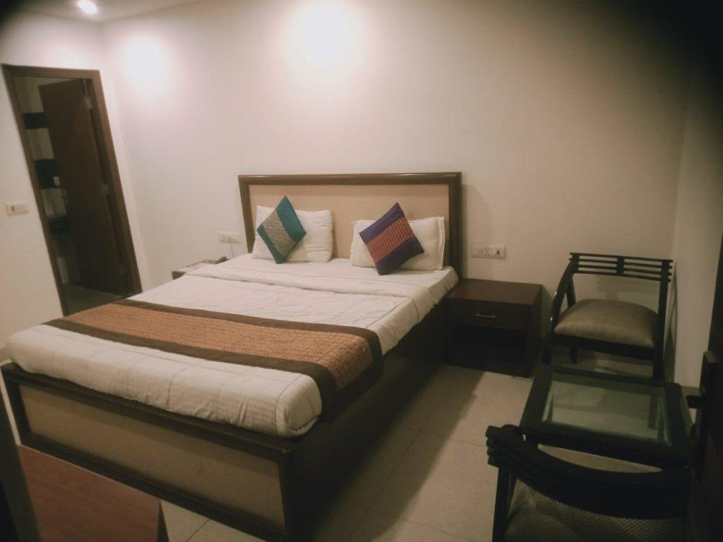 Oyo Hotel Blu Pebbles Near Delhi Airport New Delhi Eksteriør bilde