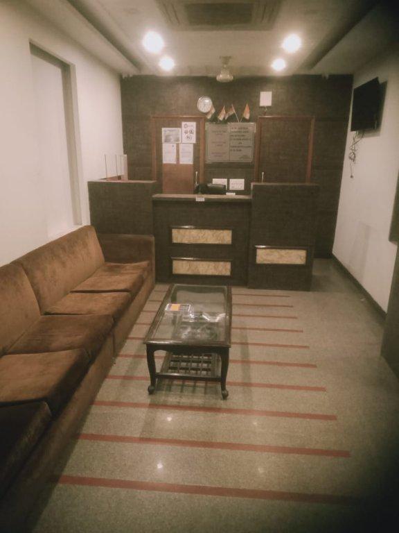 Oyo Hotel Blu Pebbles Near Delhi Airport New Delhi Eksteriør bilde